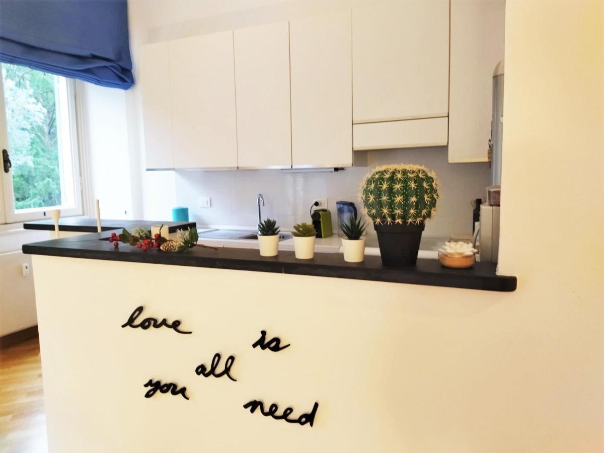 Casaviva - Beautiful Bilo With Shared Pool In Genova Nervi Apartment ภายนอก รูปภาพ